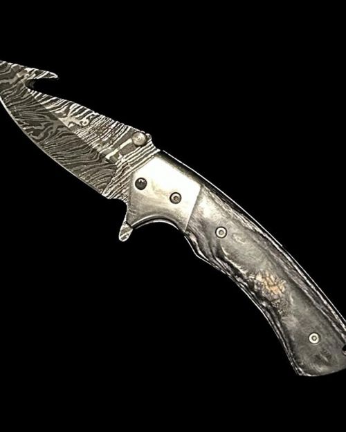 Gut Hook pocket knife